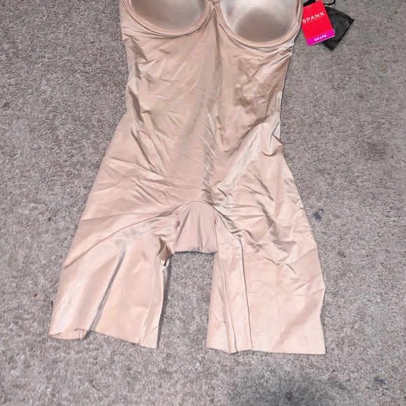 Strapless cupped bodysuit NWT - Picture 5 of 10